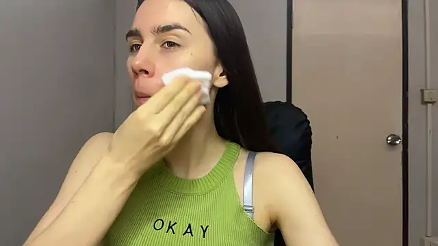 SassyJessi online show from February 1, 4:11 am