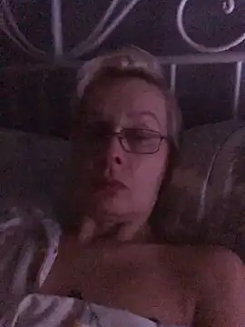 HelgaHimmell online show from November 28, 9:40 pm