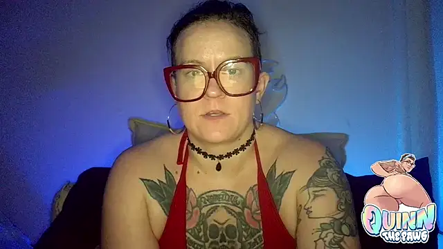 quinnmariexo online show from November 15, 3:18 am