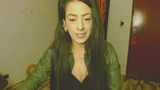 ella peck online show from October 16, 4:59 am