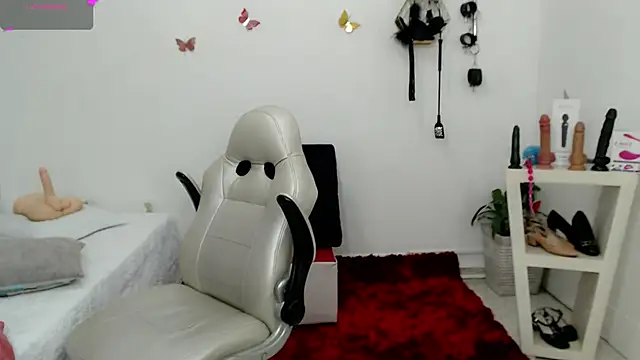 mom hot   online show from November 15, 12:55 am