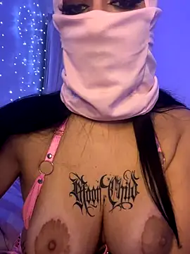 kamila french online show from November 16, 10:32 pm