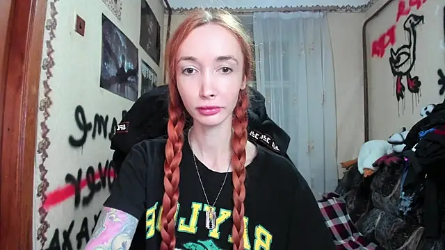 Roxy Silver online show from October 13, 4:53 pm