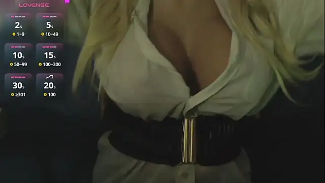 mila von tease online show from October 9, 8:57 pm