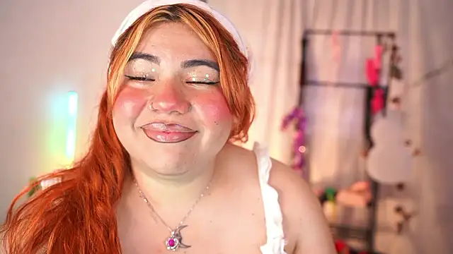 Samanta cutee online show from January 18, 6:48 pm