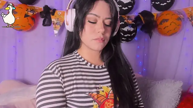  niiky online show from October 21, 12:31 pm