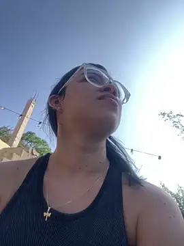 lulu kis online show from December 21, 2:21 pm