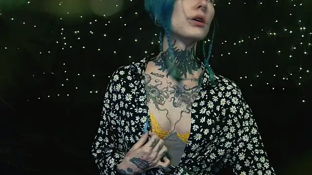 Littlespacemouse online show from November 10, 11:16 am