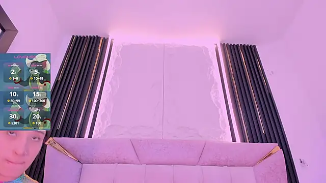 laurem-paulette online show from September 10, 7:47 pm