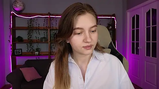 Ksuhesa online show from February 8, 8:07 am