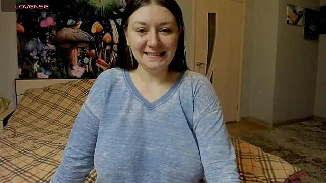 Snapshot of AlisaBacker chatting on October 20, 2:31 pm AlisaBacker online show from October 20, 2:31 pm