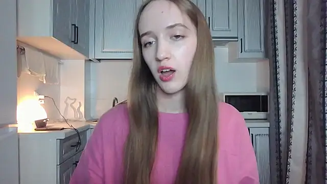 Snapshot of leslie_my_lovee chatting on September 14, 8:18 pm leslie my lovee online show from September 14, 8:18 pm