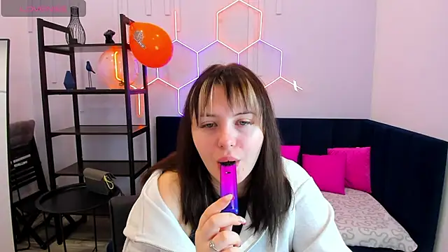 Sherry  cherry online show from September 27, 1:46 am