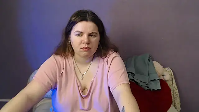 so shy online show from February 13, 8:16 am