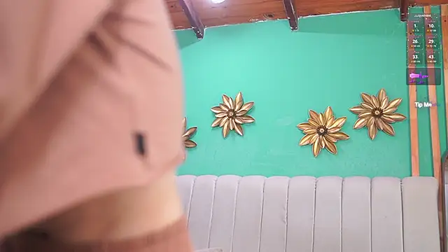 katlyn martins online show from December 16, 7:31 pm