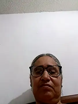  candi online show from February 20, 7:43 am