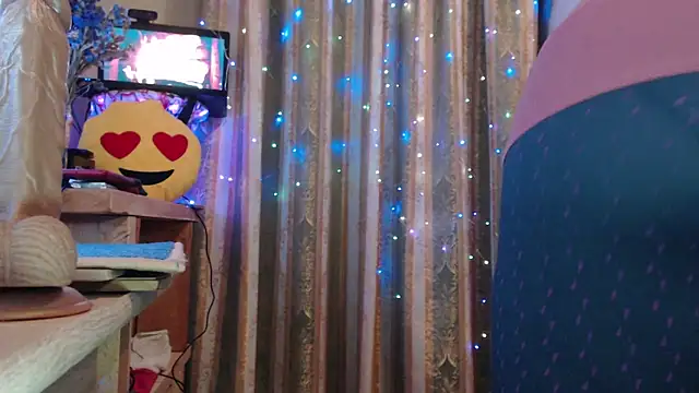 amorelara online show from February 13, 3:08 am