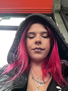 RiriRoseey online show from December 14, 9:04 am