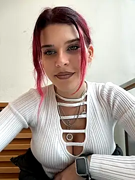 RiriRoseey online show from November 16, 8:49 am