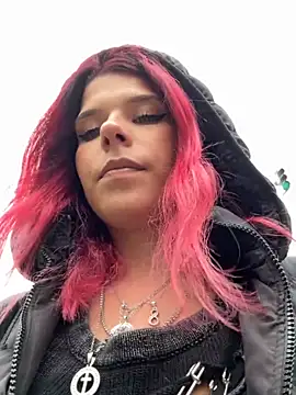 RiriRoseey online show from November 14, 8:47 am