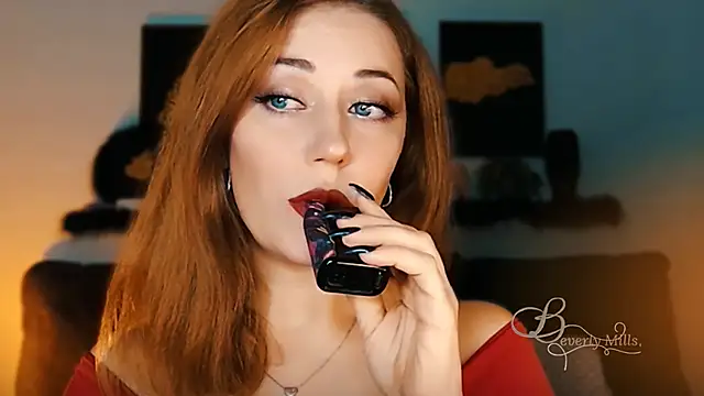 MissBeverlyMills online show from October 2, 2:05 am