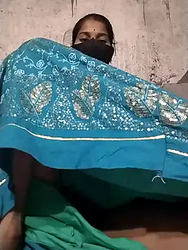 Snapshot of Anushka_Ji chatting on September 13, 4:37 pm Anushka Ji online show from September 13, 4:37 pm