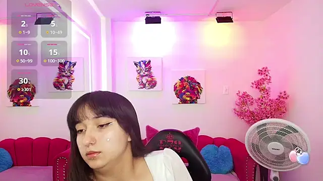 Snapshot of Miss_dolly_ chatting on September 15, 12:57 pm Miss dolly  online show from September 15, 12:57 pm