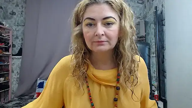 Helen1974 online show from October 6, 6:02 pm