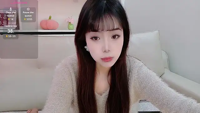 stella lolio online show from January 19, 4:52 am