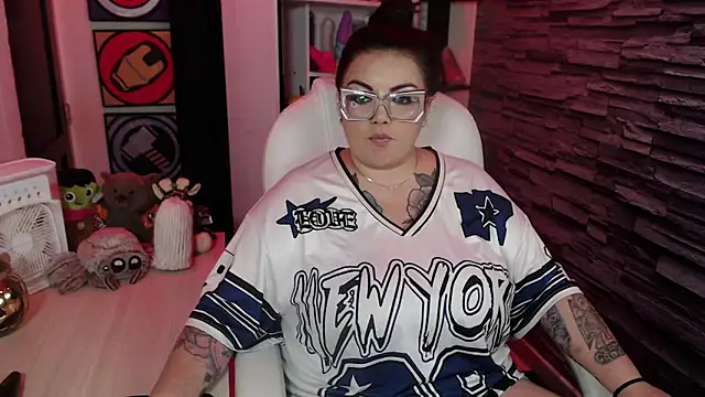 juliette rd online show from February 3, 6:22 am