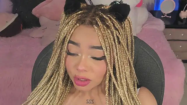 conny  curly online show from October 2, 2:44 pm