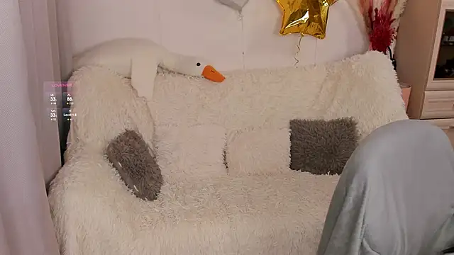 Snapshot of LisaMooore chatting on October 9, 7:40 pm LisaMooore online show from October 9, 7:40 pm