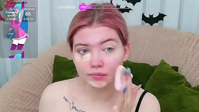 Snapshot of Lisa_Adam chatting on October 21, 5:06 pm Lisa Adam online show from October 21, 5:06 pm