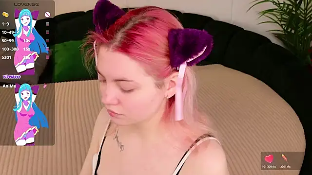 Lisa Adam online show from February 17, 6:07 pm