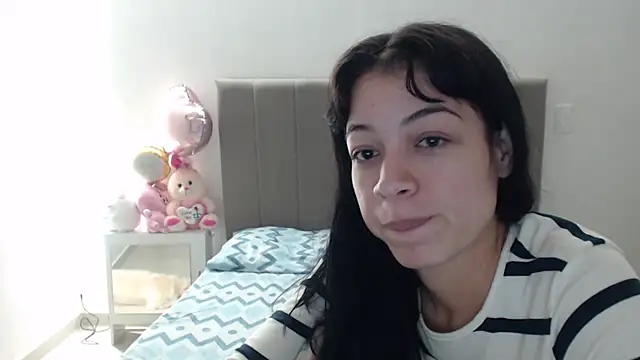 Snapshot of Caribbean_beauty_ chatting on October 14, 4:04 am Caribbean beauty  online show from October 14, 4:04 am