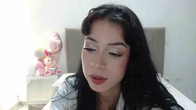 Snapshot of Caribbean_beauty_ chatting on October 23, 1:55 am Caribbean beauty  online show from October 23, 1:55 am