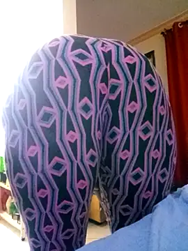 zainabsmile online show from September 25, 5:11 pm