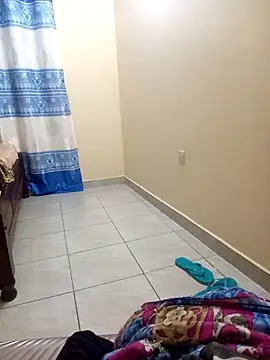 zainabsmile online show from December 21, 7:07 pm