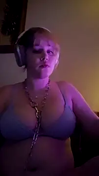 Kitty-Souffle online show from January 8, 11:36 am