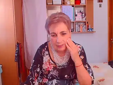 Victoria5643 online show from September 13, 6:32 am