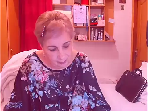 Victoria5643 online show from December 22, 7:50 pm