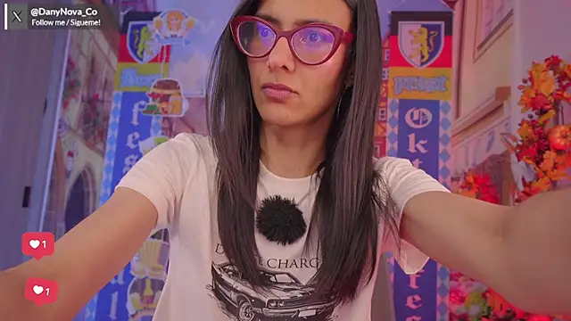 DanyNova Co online show from October 5, 9:09 pm