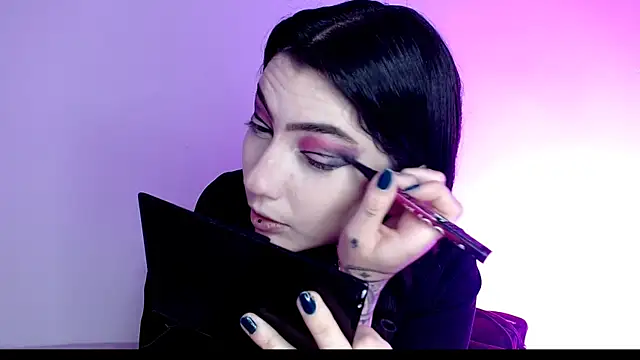 sophy rock online show from December 1, 3:04 pm