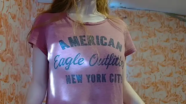 strawberrysmoothie online show from November 28, 8:01 pm