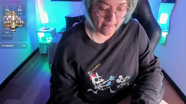 lucky-leah online show from January 8, 4:05 am