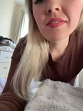 xxcurvyjessiexx online show from November 2, 1:25 pm