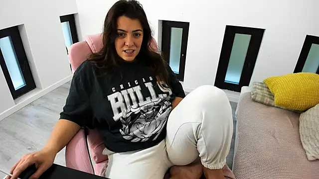 Dyana Kaylinn online show from October 12, 4:48 am