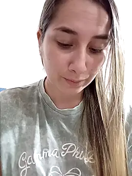 Iris love18 online show from November 17, 3:57 pm