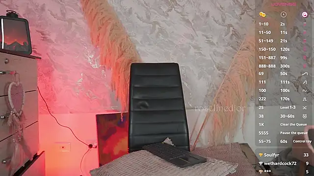 roselinedior online show from September 15, 6:37 pm