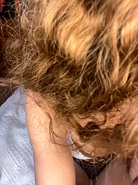 tmona1917 online show from October 28, 9:48 am